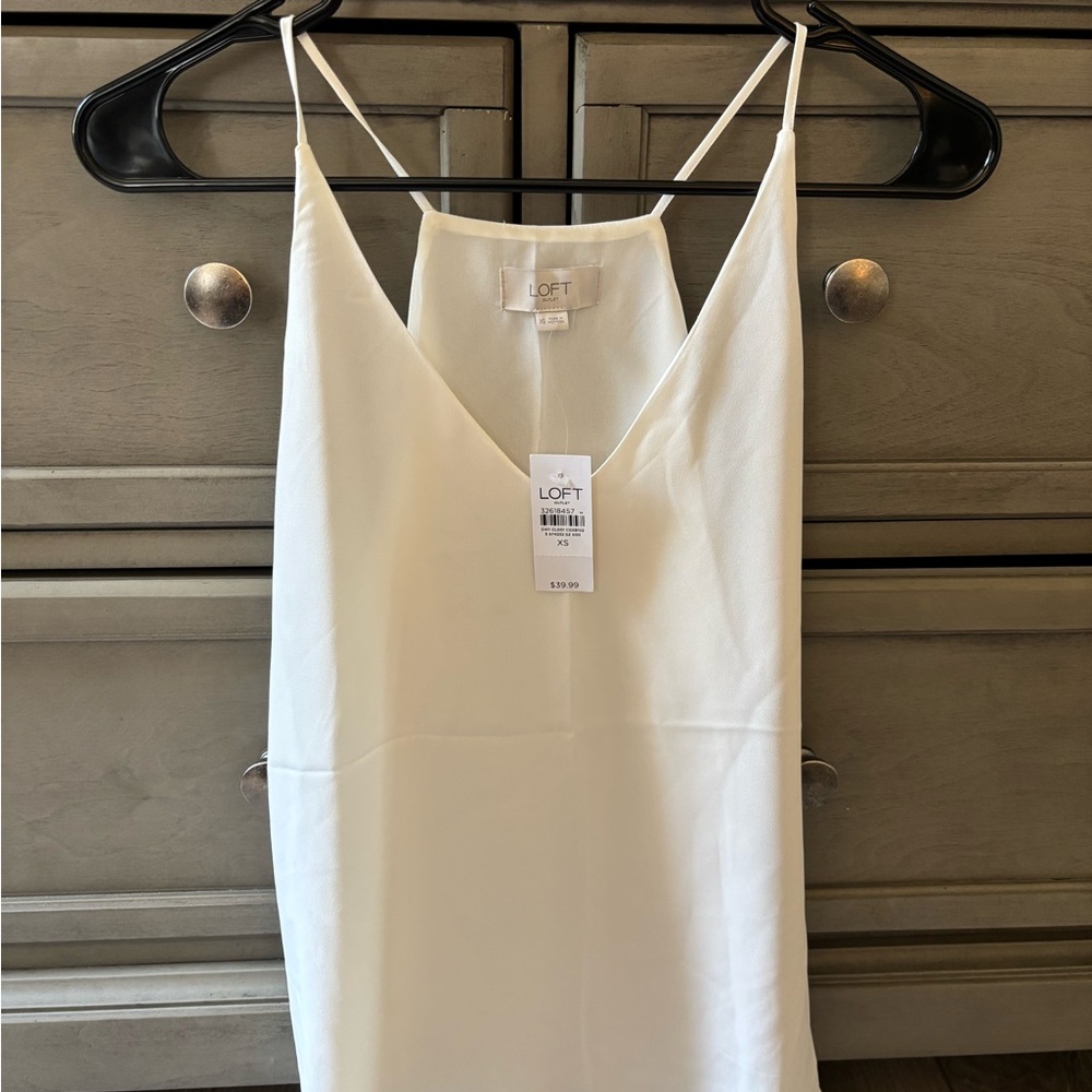 LOFT Ivory V-Neck Sleeveless Blouse